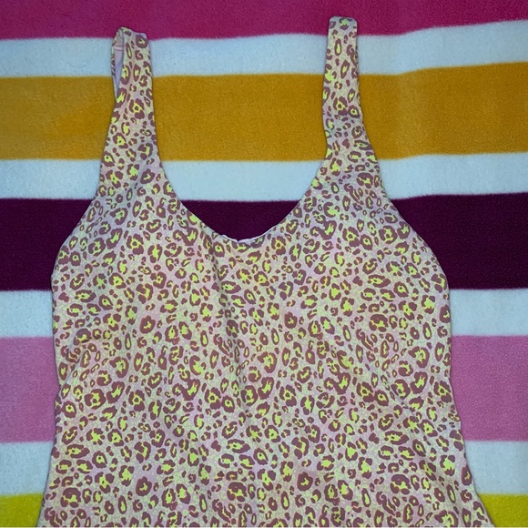 Dippin’ Daisy’s pink & neon green leopard low back one piece - Picture 2 of 10